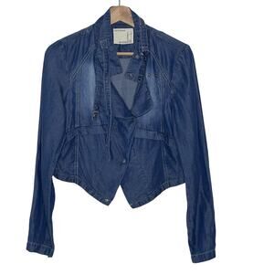 LIFE IN PROGRESS CHAMBRAY CROP‎ JACKET SIZE S